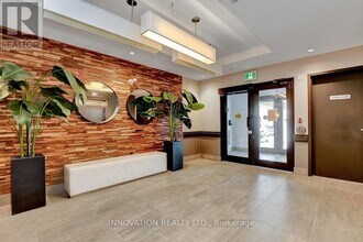 120 Prestige Cir in Ottawa, ON - Building Photo - Building Photo