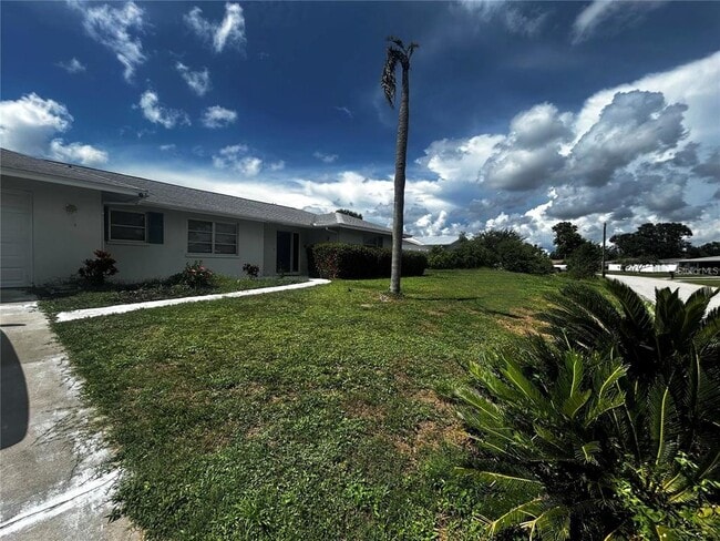 3702 Meyer Pl in Sarasota, FL - Building Photo - Building Photo