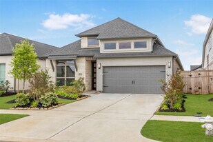 31243 Riley Hts Dr in Fulshear, TX - Building Photo