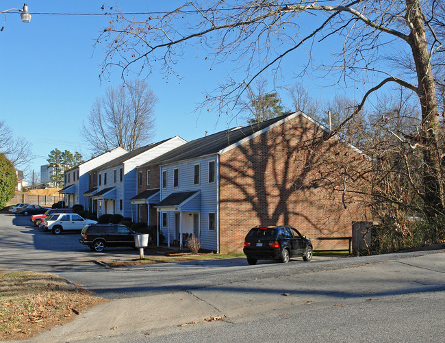 1835 Boulevard St in Greensboro, NC - Building Photo - Building Photo