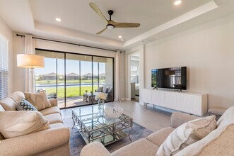 3031 Formia Ct in Lakewood Ranch, FL - Building Photo - Building Photo