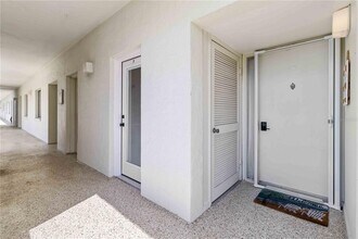 1500 Park Beach Cir in Punta Gorda, FL - Building Photo - Building Photo