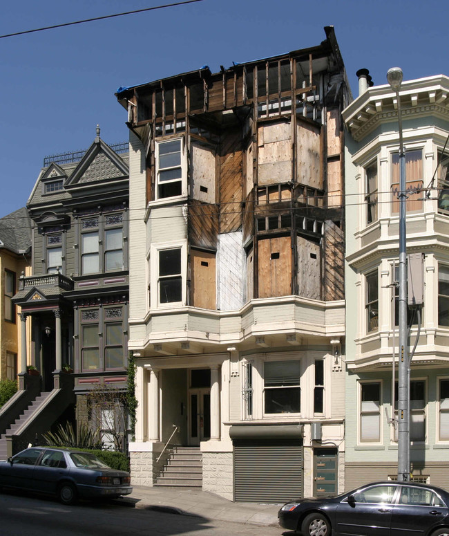 876 Haight St in San Francisco, CA - Building Photo - Building Photo