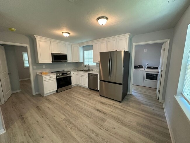 2 Rodgers Pl in Portsmouth, VA - Building Photo - Building Photo