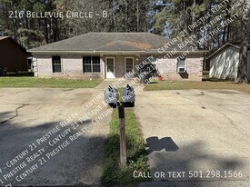216 Bellevue Cir in Jacksonville, AR - Building Photo
