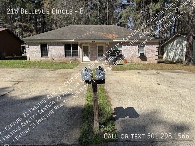 property at 216 Bellevue Cir