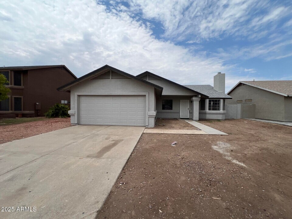 7348 W Colter St in Glendale, AZ - Building Photo