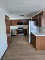 2709 Hillwood Ct in Appleton, WI - Building Photo