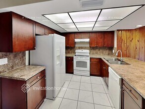 1772 NW 38th St in Oakland Park, FL - Building Photo - Building Photo