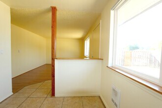 3704 S Gunnison St in Tacoma, WA - Building Photo - Building Photo