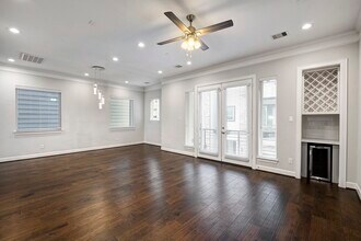 5932 Petty St in Houston, TX - Building Photo - Building Photo