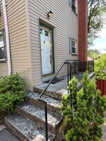 112 Shepherd Ave in South Charleston, WV - Building Photo