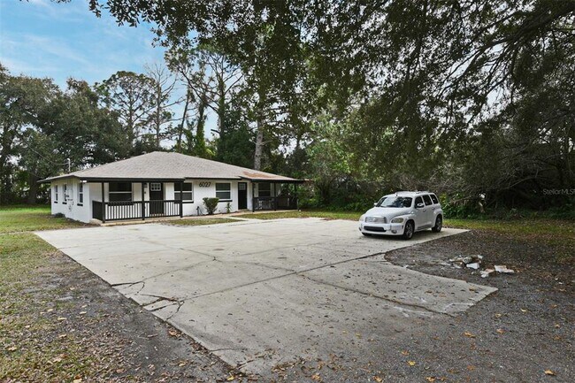 6027 Woods St in Pine Castle, FL - Building Photo - Building Photo