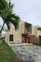 6315 SW 138th Ct in Miami, FL - Building Photo