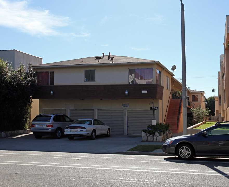 1324 14th St in Santa Monica, CA - Building Photo