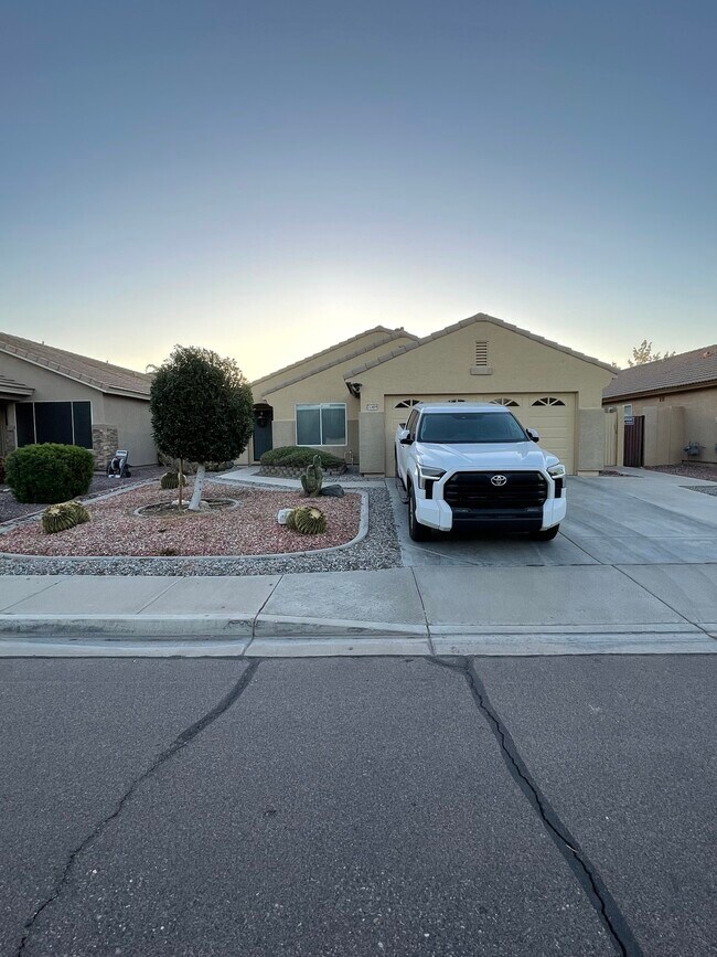 21469 N 79th Dr Rentals in Peoria, AZ