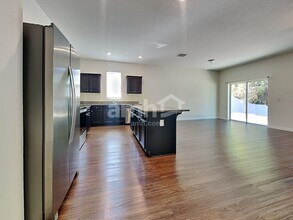 11509 Victory Bay Ln in Gibsonton, FL - Building Photo - Building Photo