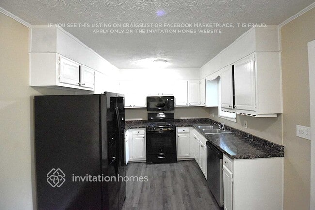 2432 Brown Deer Trail NW in Acworth, GA - Foto de edificio - Building Photo