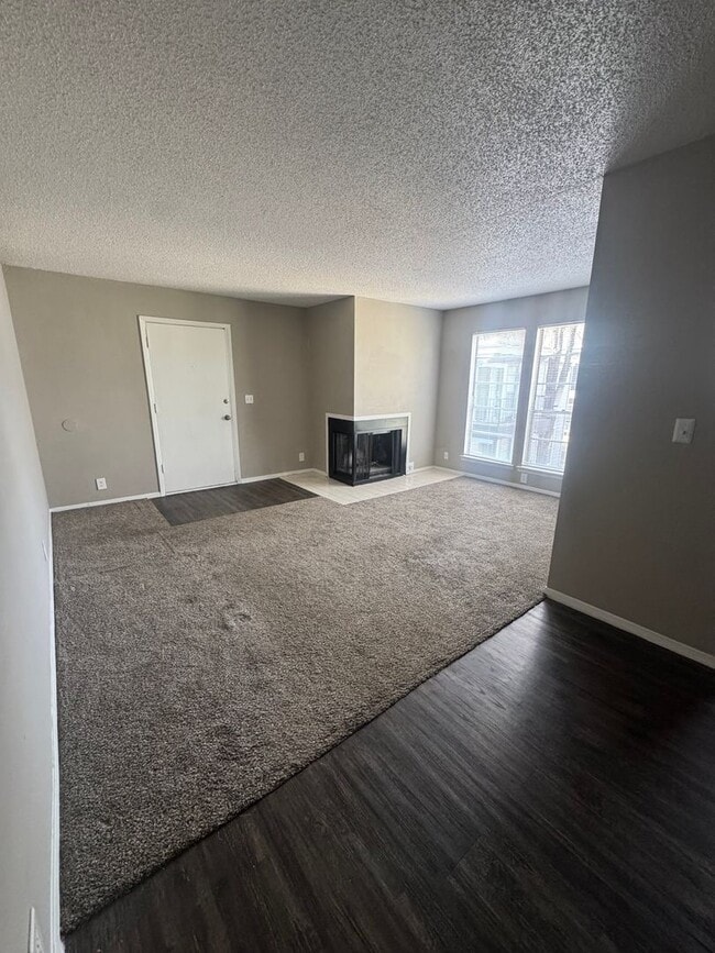 2417 E 55th Pl in Tulsa, OK - Building Photo - Building Photo