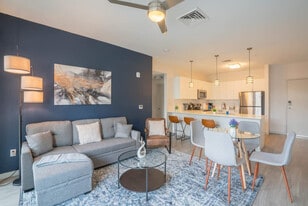 295 E Roosevelt St in Phoenix, AZ - Building Photo