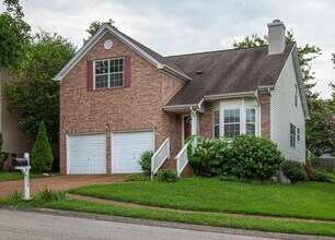 2000 Upland Dr in Franklin, TN - Building Photo - Building Photo