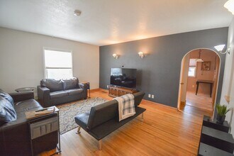 903 12th Ave NE in Rochester, MN - Building Photo - Building Photo