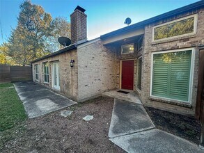5218 Allendale Rd in Houston, TX - Building Photo - Building Photo