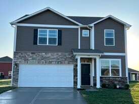 748 Van Buren St in Greenfield, IN - Building Photo