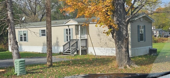 property at 1450 US-44