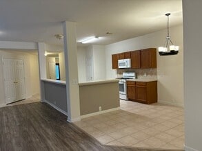 19118 Avalon Springs Dr in Tomball, TX - Building Photo - Building Photo