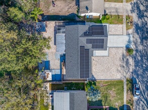 16324 Bonneville Dr in Tampa, FL - Building Photo - Building Photo
