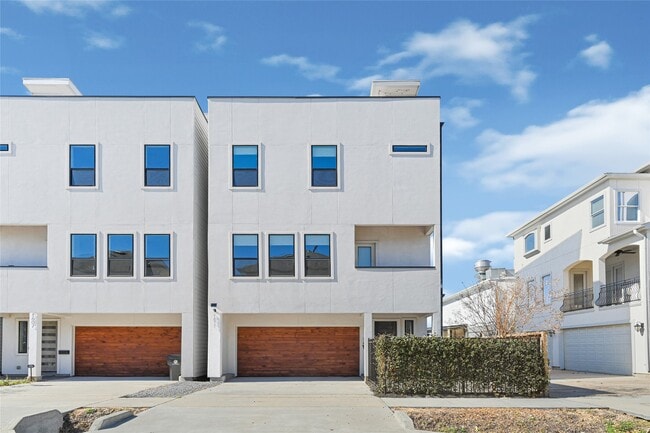 property at 1611 Parker St