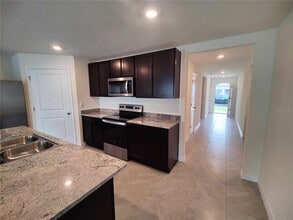 6939 SE 112th Ln in Belleview, FL - Building Photo - Building Photo