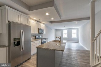 228 Hermitage St in Philadelphia, PA - Building Photo - Building Photo
