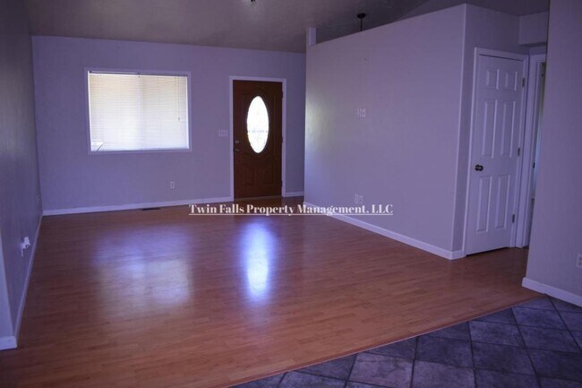 2010 Carlis Cove in Twin Falls, ID - Building Photo - Building Photo