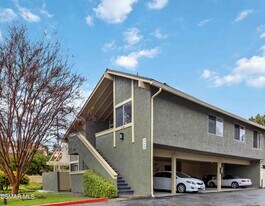 2678 La Paloma Cir in Thousand Oaks, CA - Building Photo