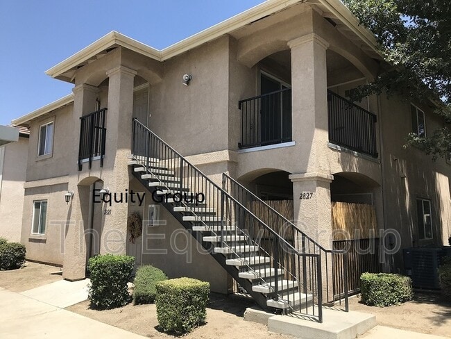 property at 2827 N Zachary St
