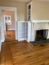 351 Ocean Ave in New London, CT - Building Photo - Building Photo