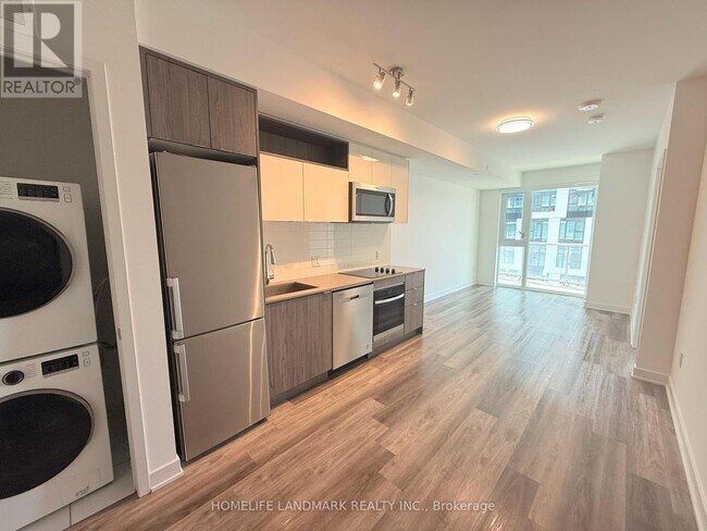 property at 100-3100 Dalhousie St