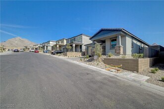 12470 Madison Pk Pl in Las Vegas, NV - Building Photo - Building Photo