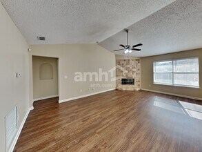 3389 Westfield Dr in Green Cove Springs, FL - Foto de edificio - Building Photo