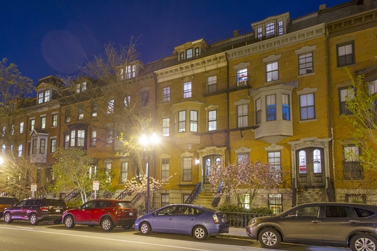 461 Massachusetts Avenue in Boston, MA - Foto de edificio