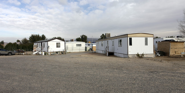 Colonial Mobile Home Park