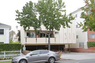 511 Montana Ave in Santa Monica, CA - Building Photo - Building Photo