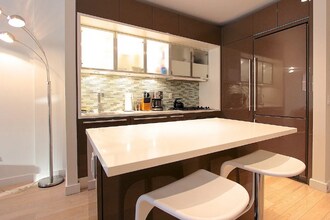 75 Wall St in New York, NY - Building Photo - Building Photo