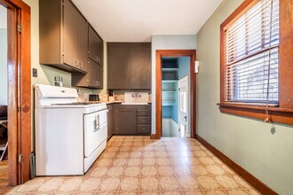 1214 N Wahsatch Ave in Colorado Springs, CO - Building Photo - Building Photo