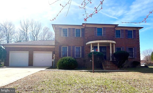 property at 716 Sero Estates Dr