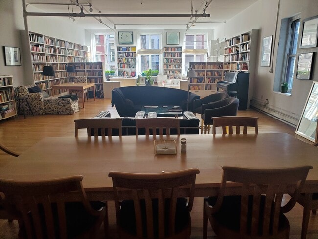 471 Broadway, Unit #2 in New York, NY - Foto de edificio - Building Photo