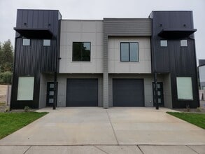 4328 E Longfellow Ave in Spokane, WA - Building Photo - Building Photo