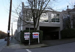 2204 Spruce St in Vancouver, BC - Building Photo